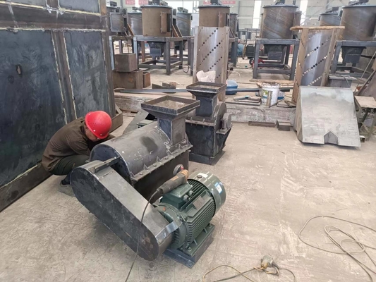 オーガニック肥料の生産のための800KG 簡単な操作鶏糞粉砕機