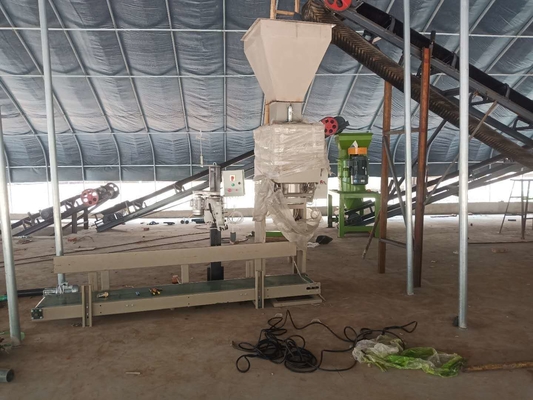 1600 KG モップとAC粉末肥料ペレット袋詰め機