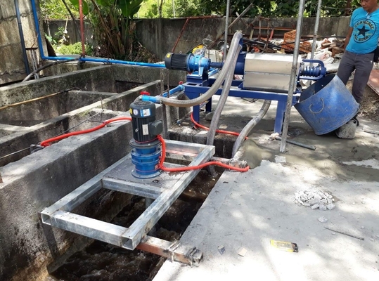 有機肥料の生産のための固体液体分離機